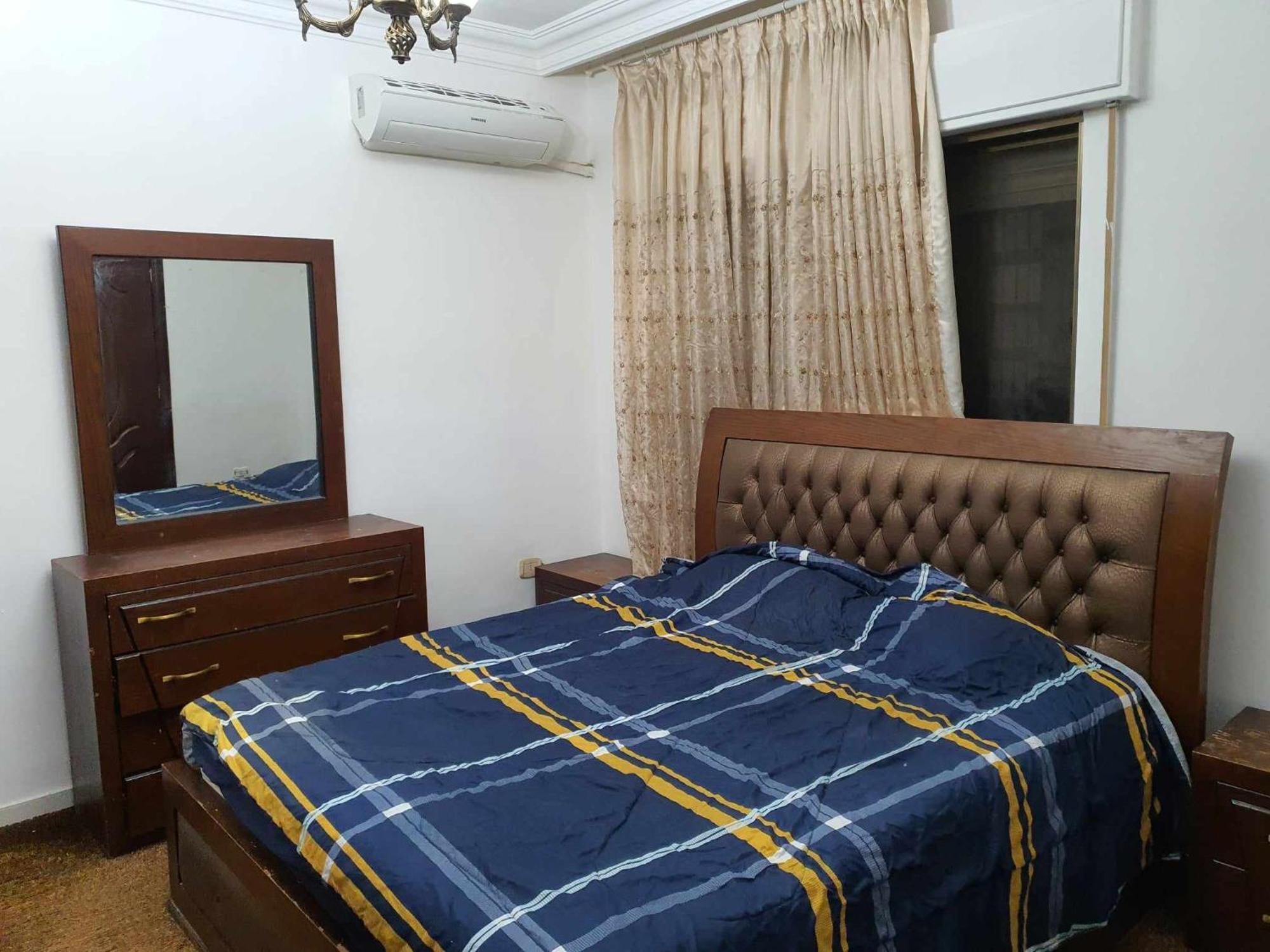 Noor Apartment *